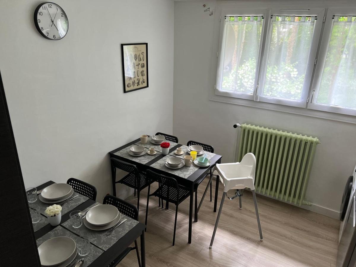 Logement Entier Proche Disneyland Montry Exterior foto